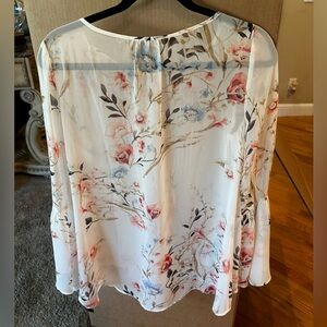 White House Black Market Floral Long Sleeve Blouse with Cami - Size 2